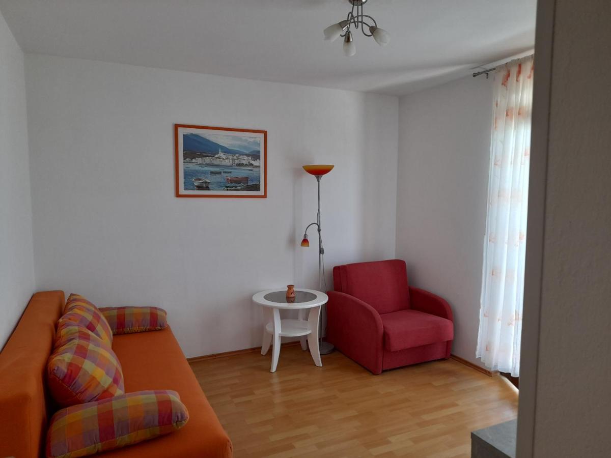 Apartment Plavia Biograd Биоград на Мору Екстериор снимка