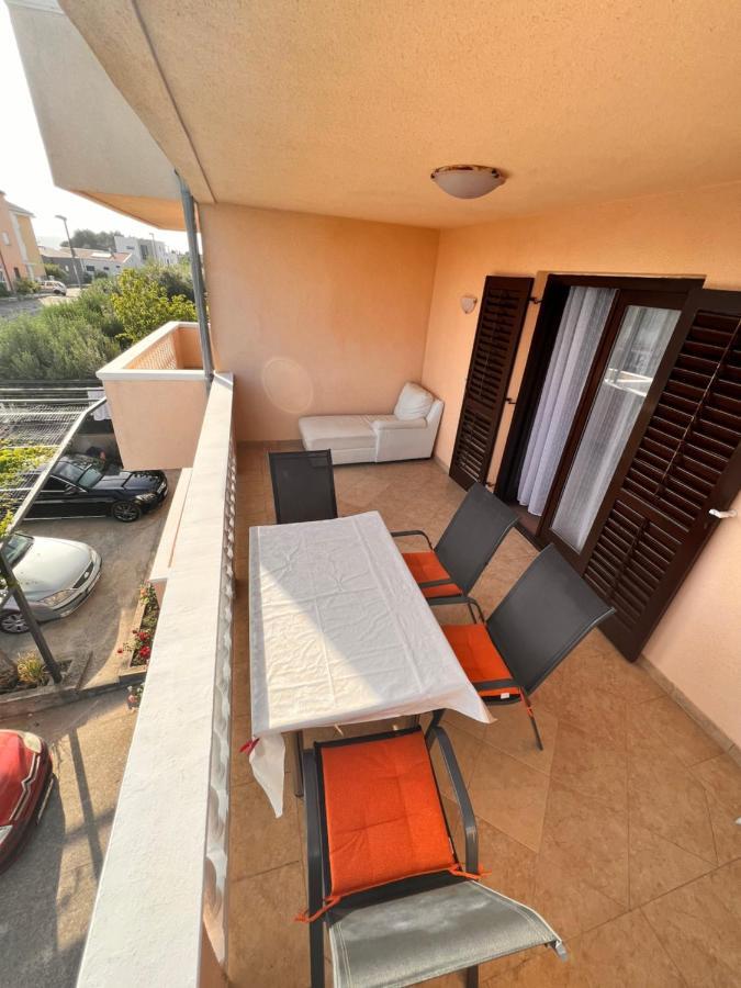 Apartment Plavia Biograd Биоград на Мору Екстериор снимка