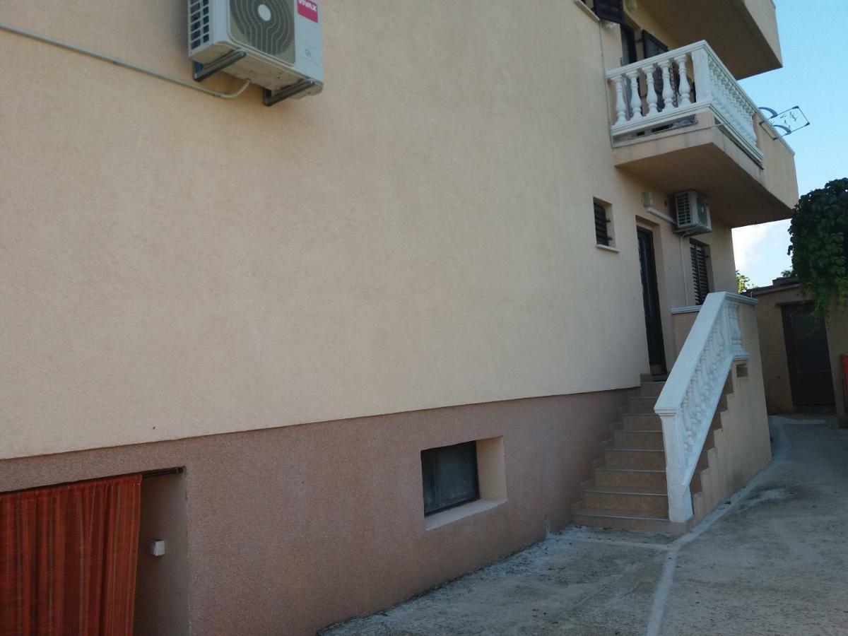 Apartment Plavia Biograd Биоград на Мору Екстериор снимка