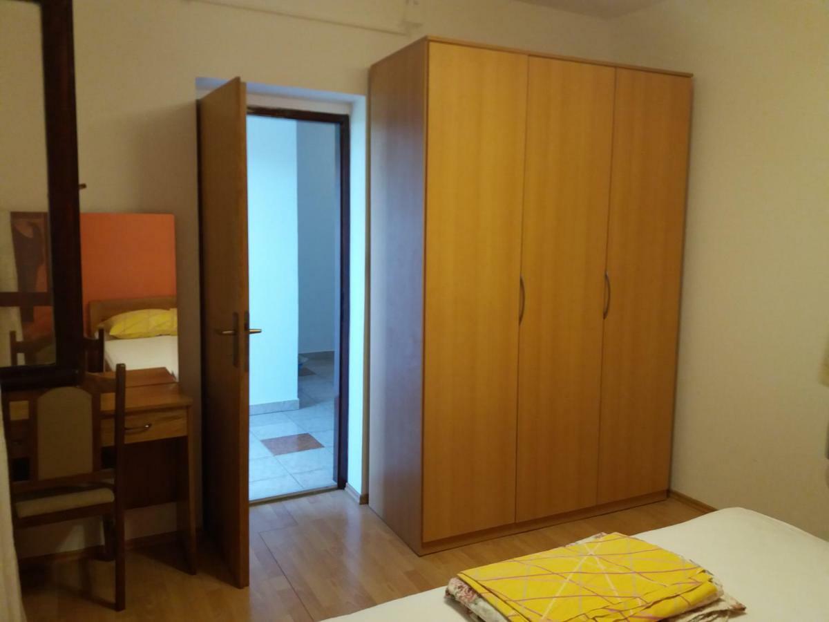 Apartment Plavia Biograd Биоград на Мору Екстериор снимка